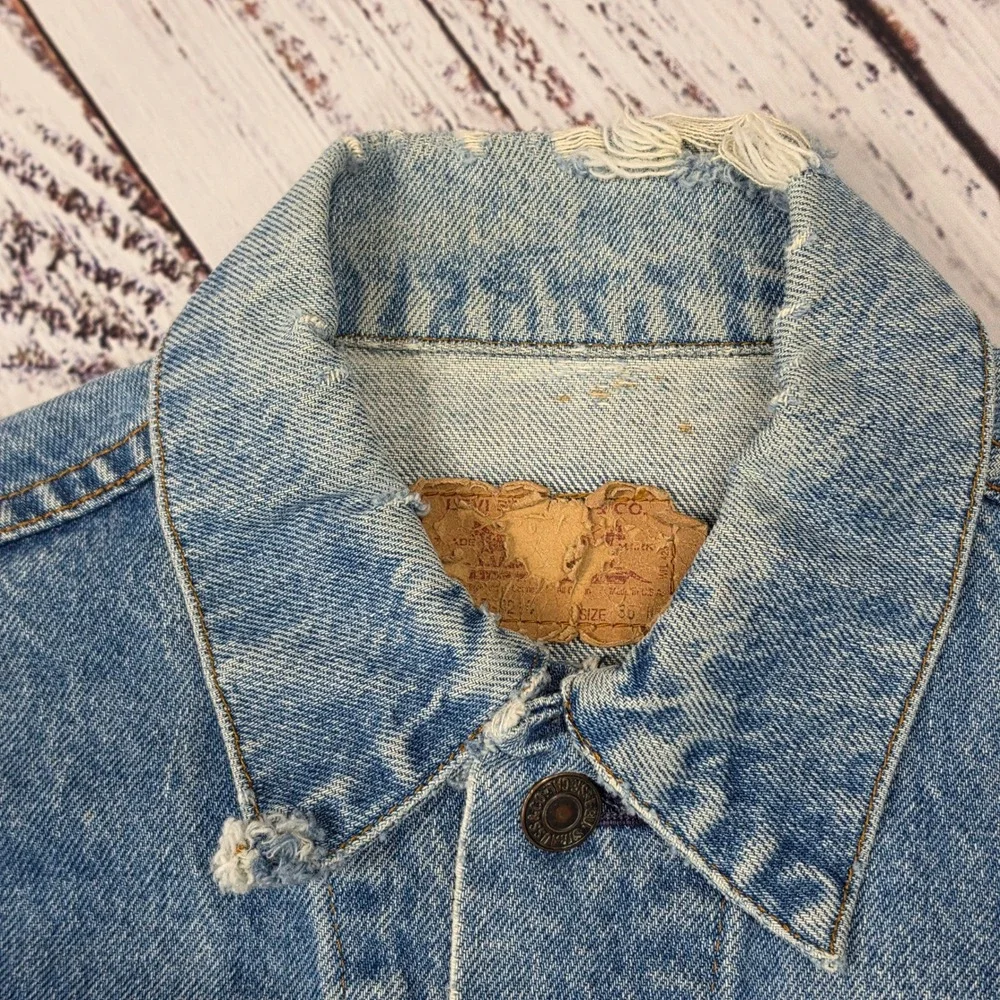 Levis Type 3 Jacket Mens 36R‎ Blue Good Vintage 70506-0214 Denim Trucker USA